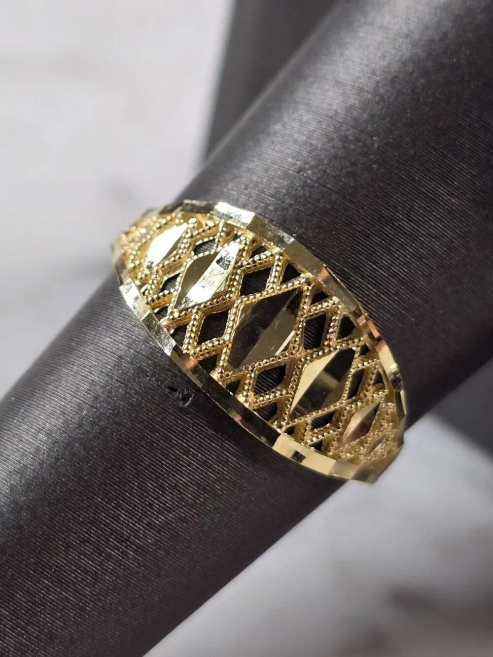 Womens 10K Yellow Gold Modernist Filigree Ring 1.4g E7940
