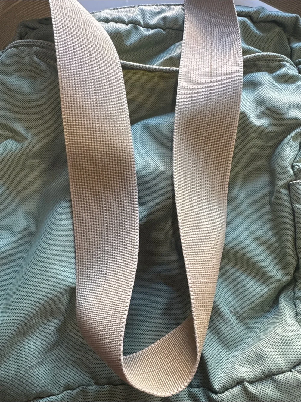 Tumi messenger bag