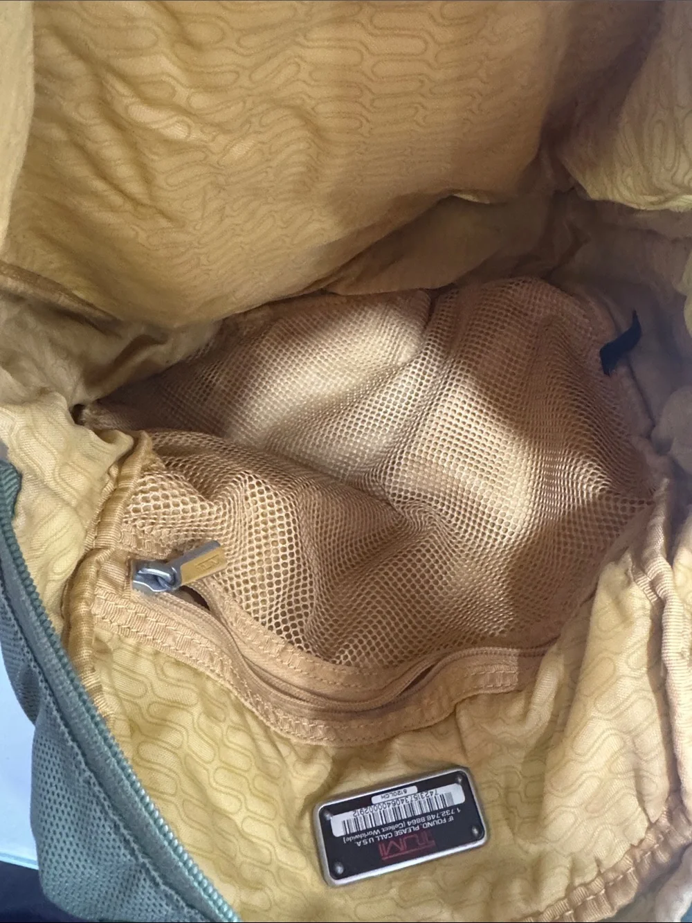 Tumi messenger bag