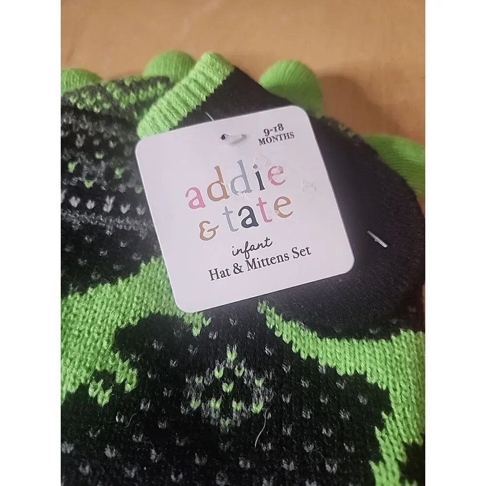 Addie & Tate Baby Boy Size 9-18 months Black & Green Dinosaur Hat & Mittens Set