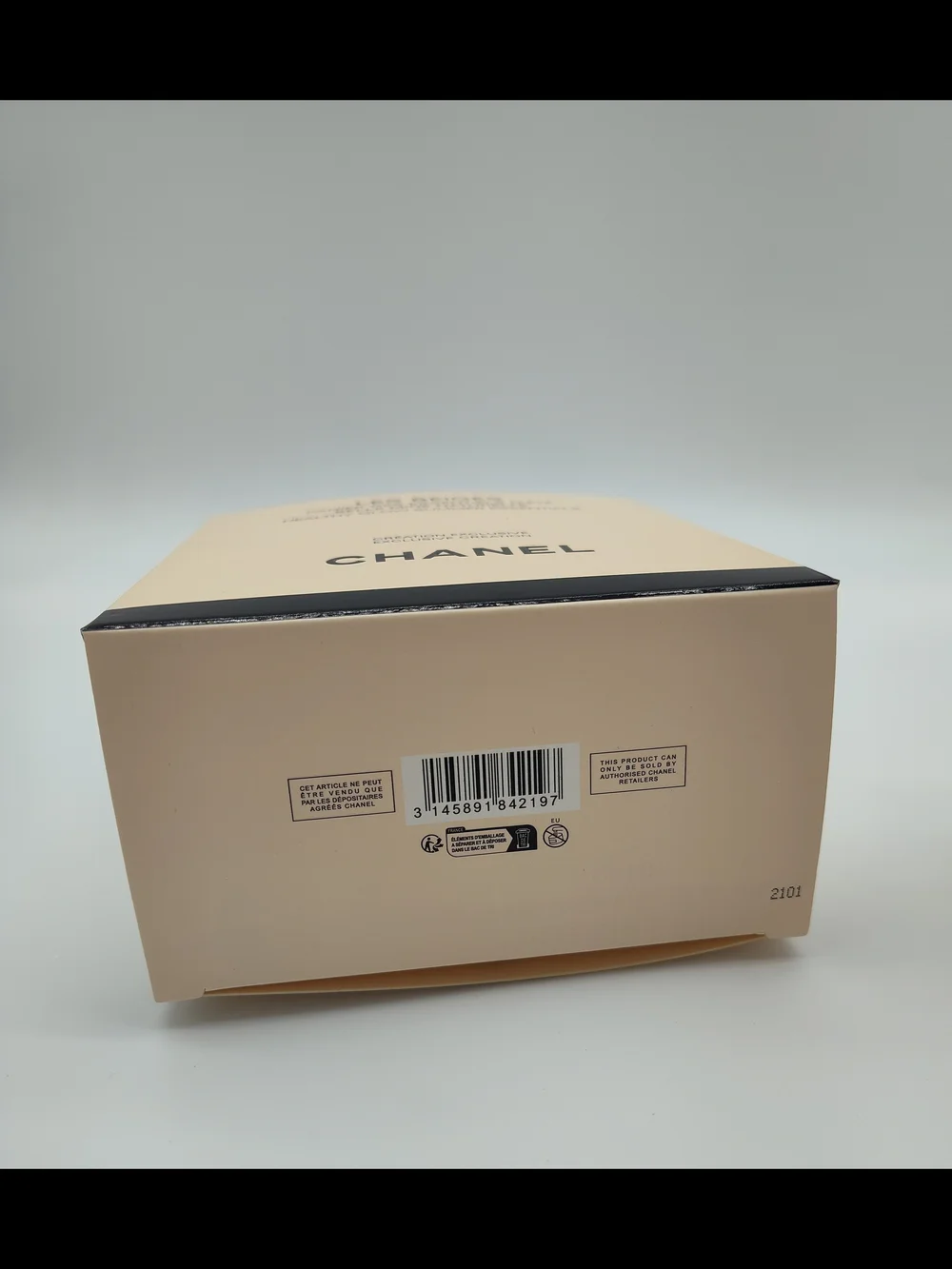CHANEL BEAUTÉ Les Beiges Woven Beauty Organizer Case NIB With Box