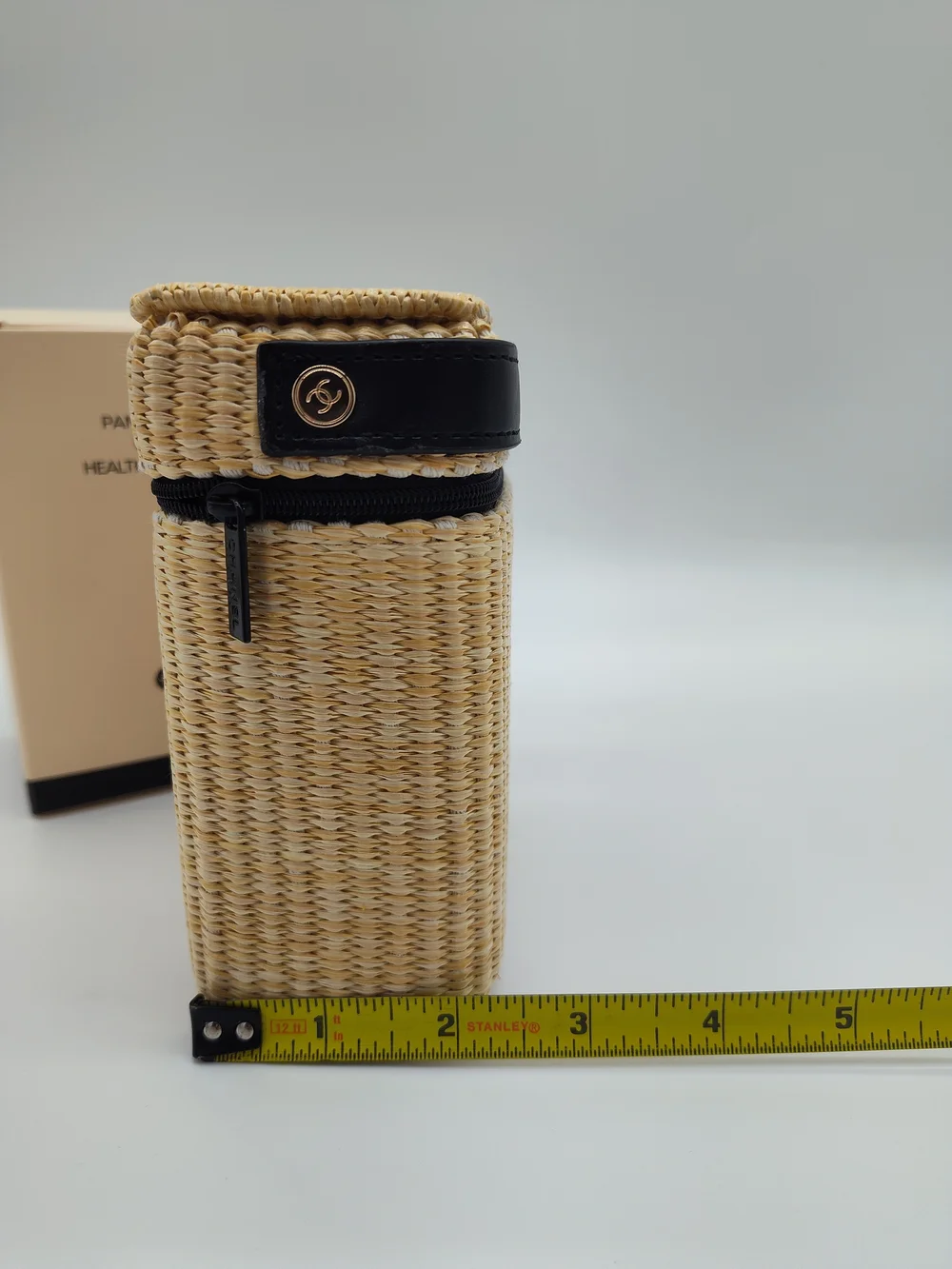 CHANEL BEAUTÉ Les Beiges Woven Beauty Organizer Case NIB With Box