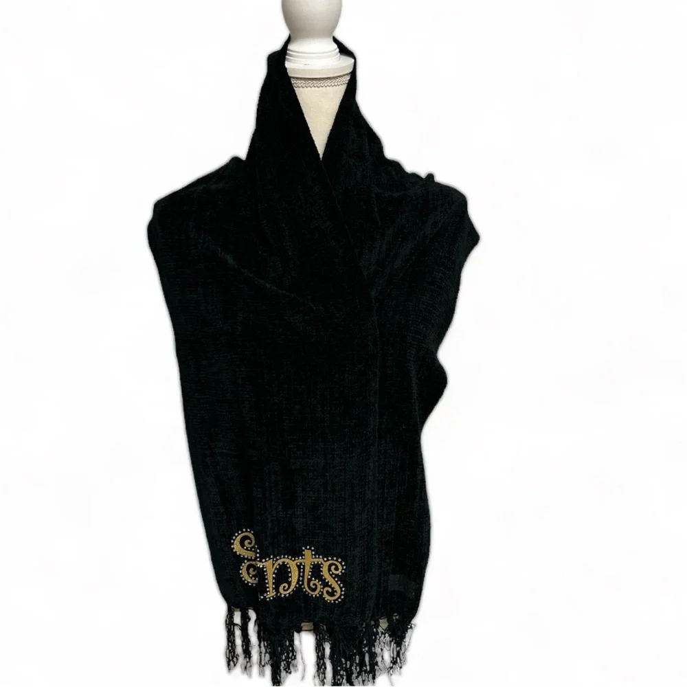 Ladies New Orleans Saints Bedazzled Chenille Scarf With Fringe Size 11 x 60 GUC