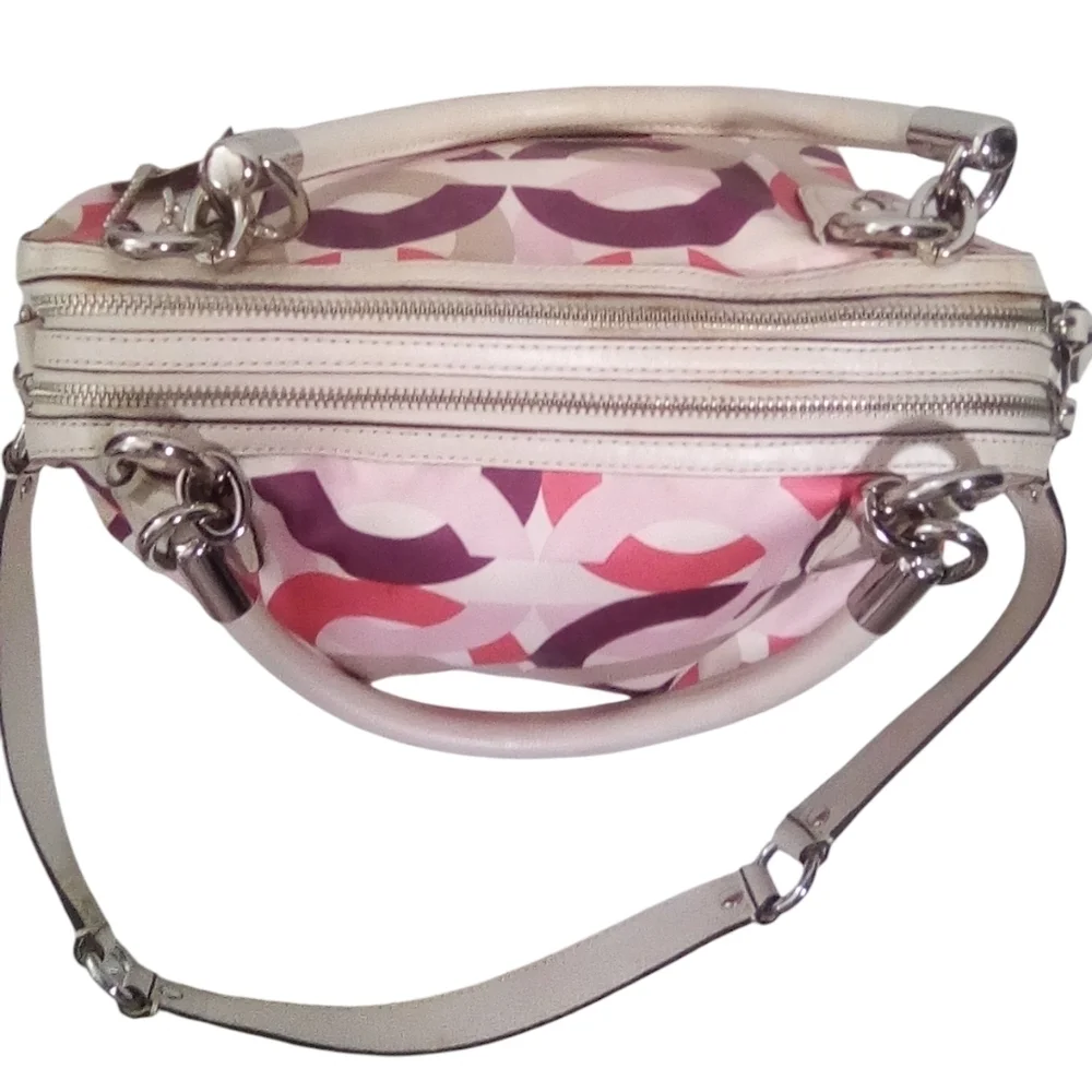 Coach preloved second