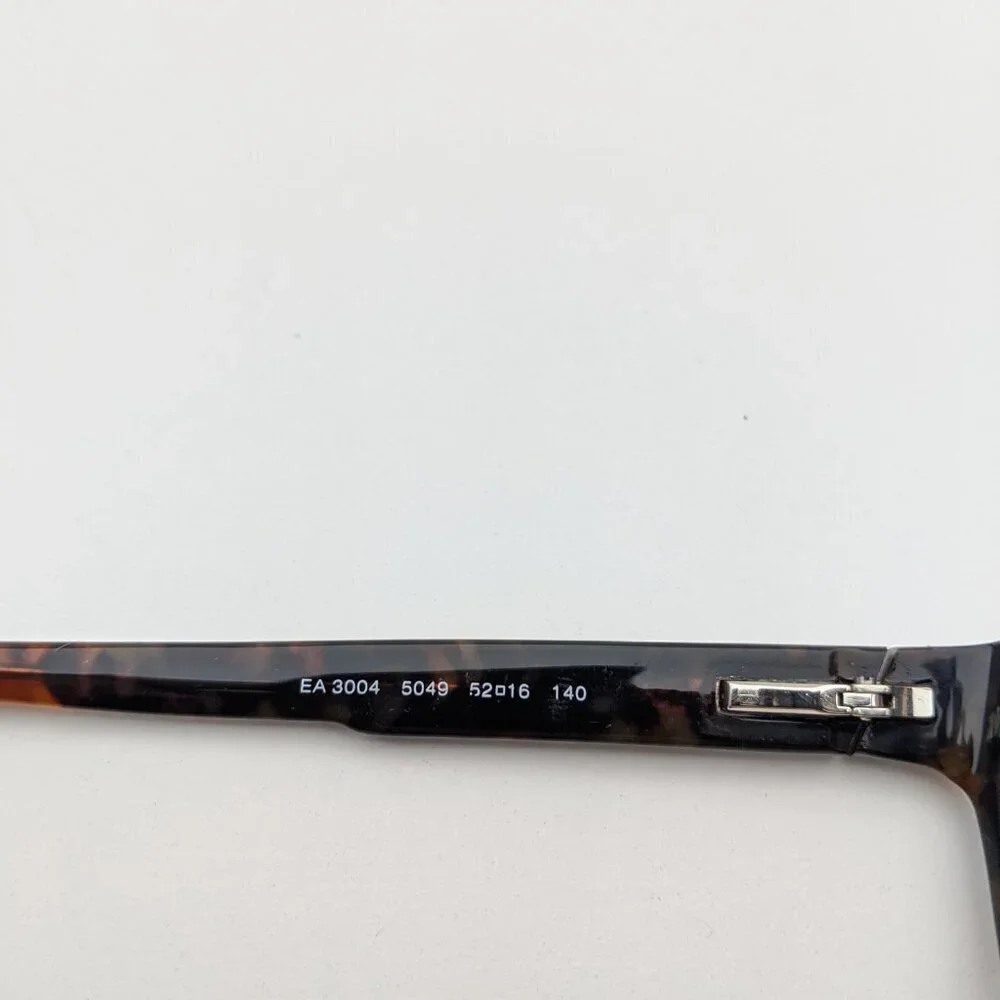 Emporio Armani frame glasses paying