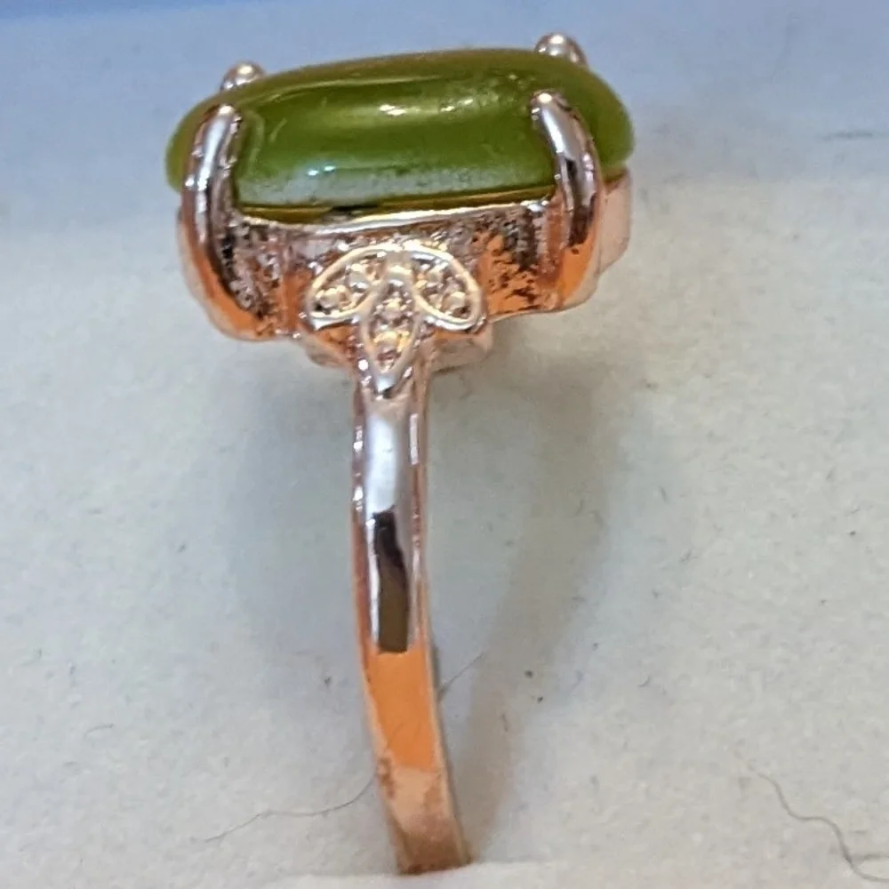 unbranded new green