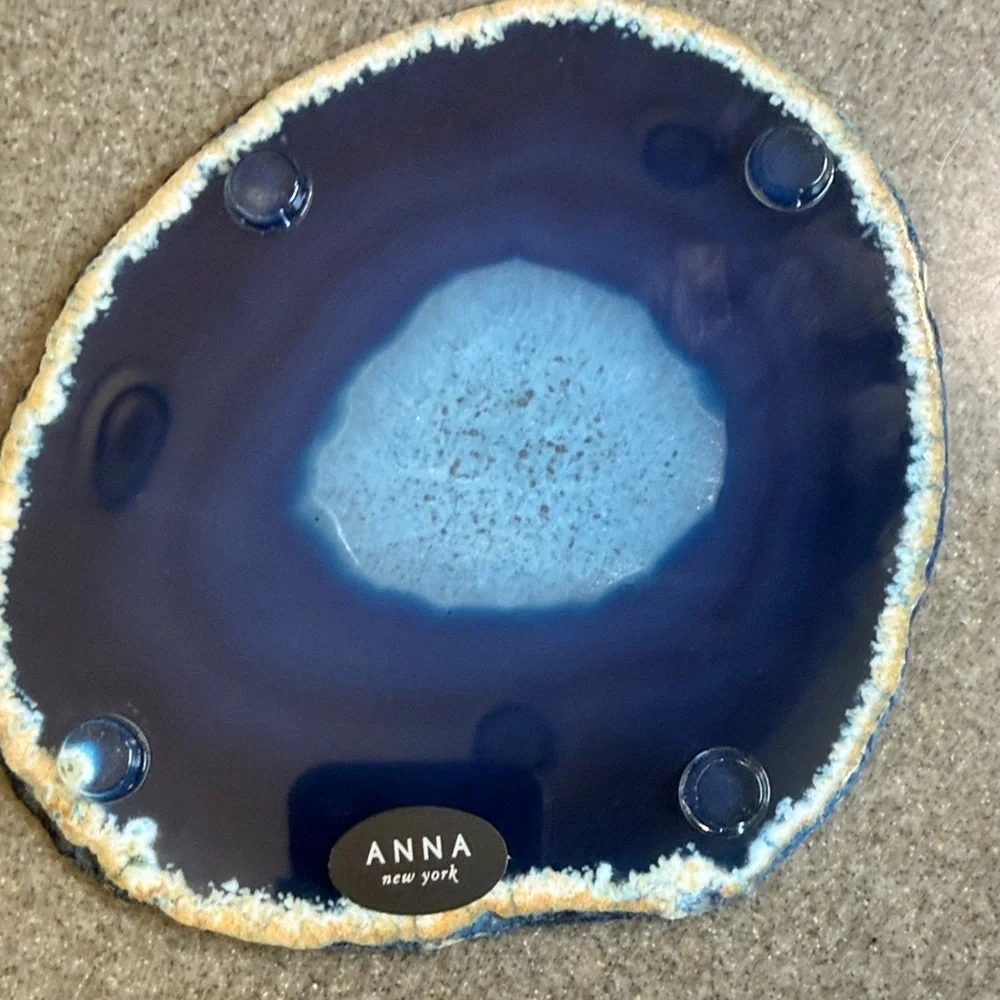 Anna polished blue