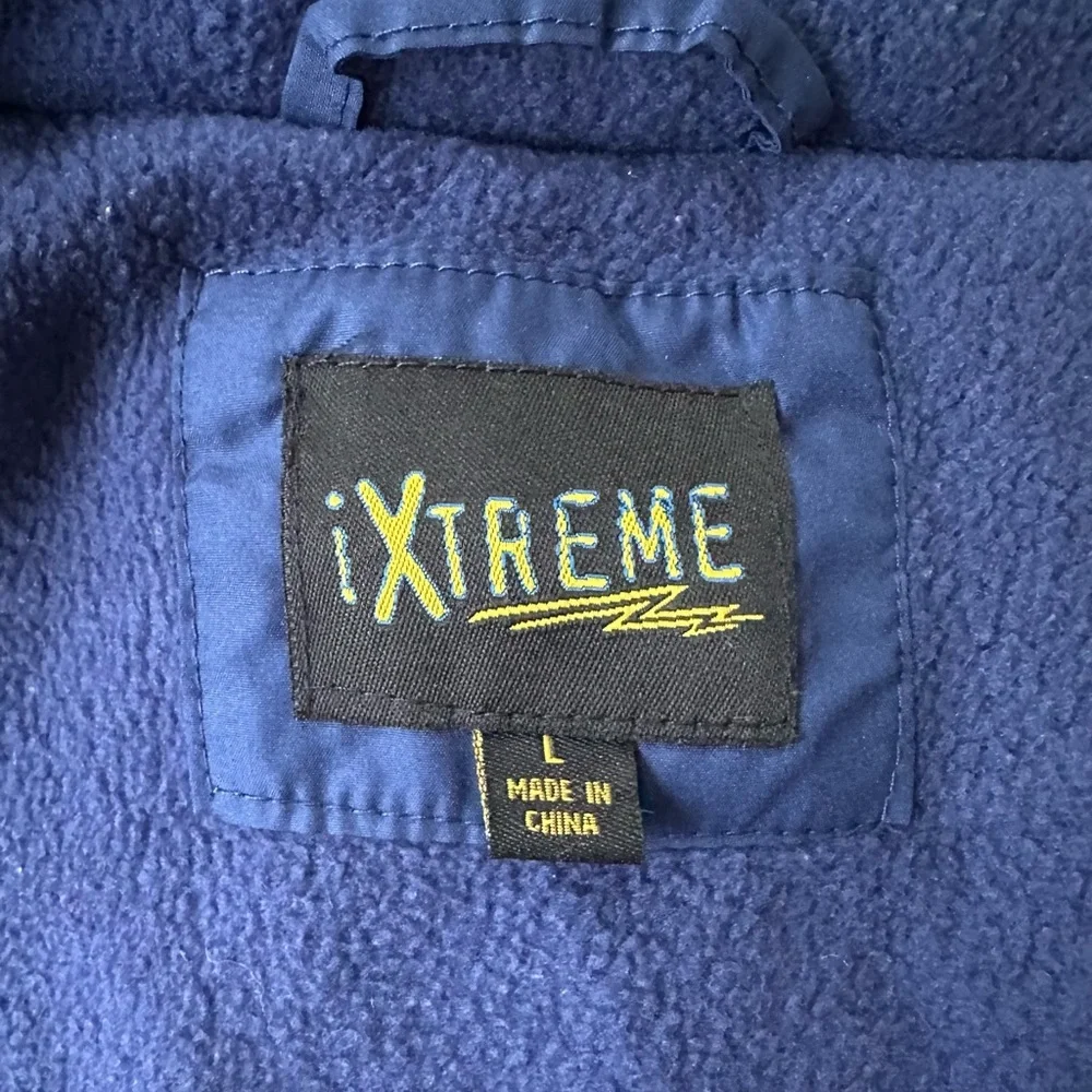 Boys iExtreme Winter Coat with Hood. Size Large