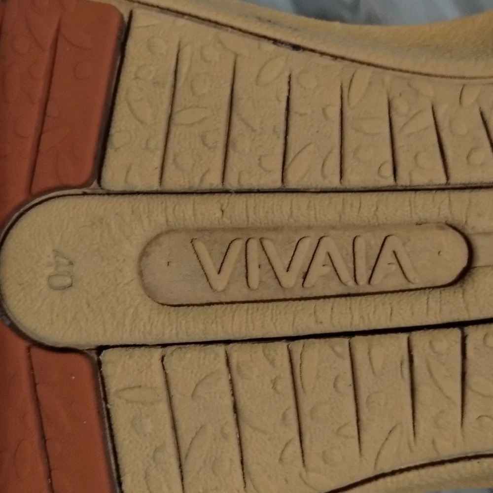 Vivaia stylish sneaker