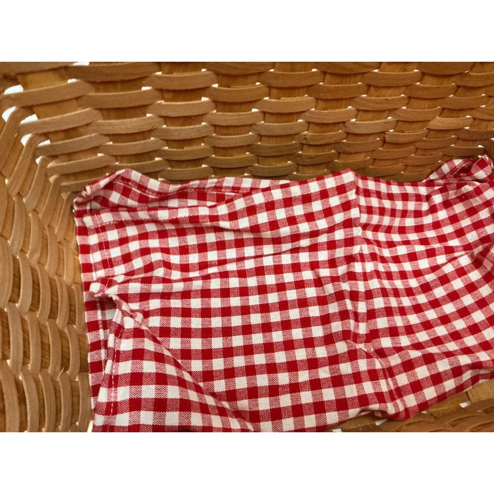 Vintage Picnic Basket Woven Wood Gingham Lining Turn Lock Large Tan