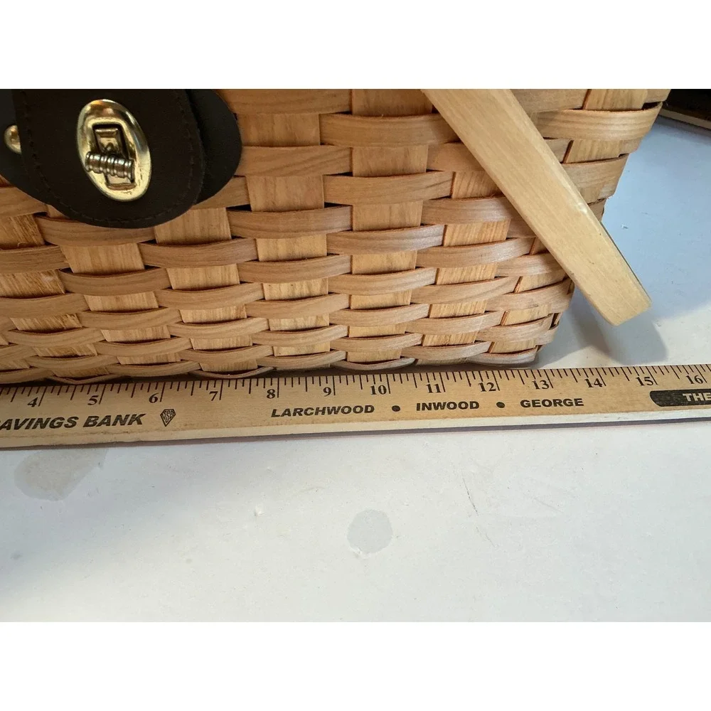 Vintage Picnic Basket Woven Wood Gingham Lining Turn Lock Large Tan