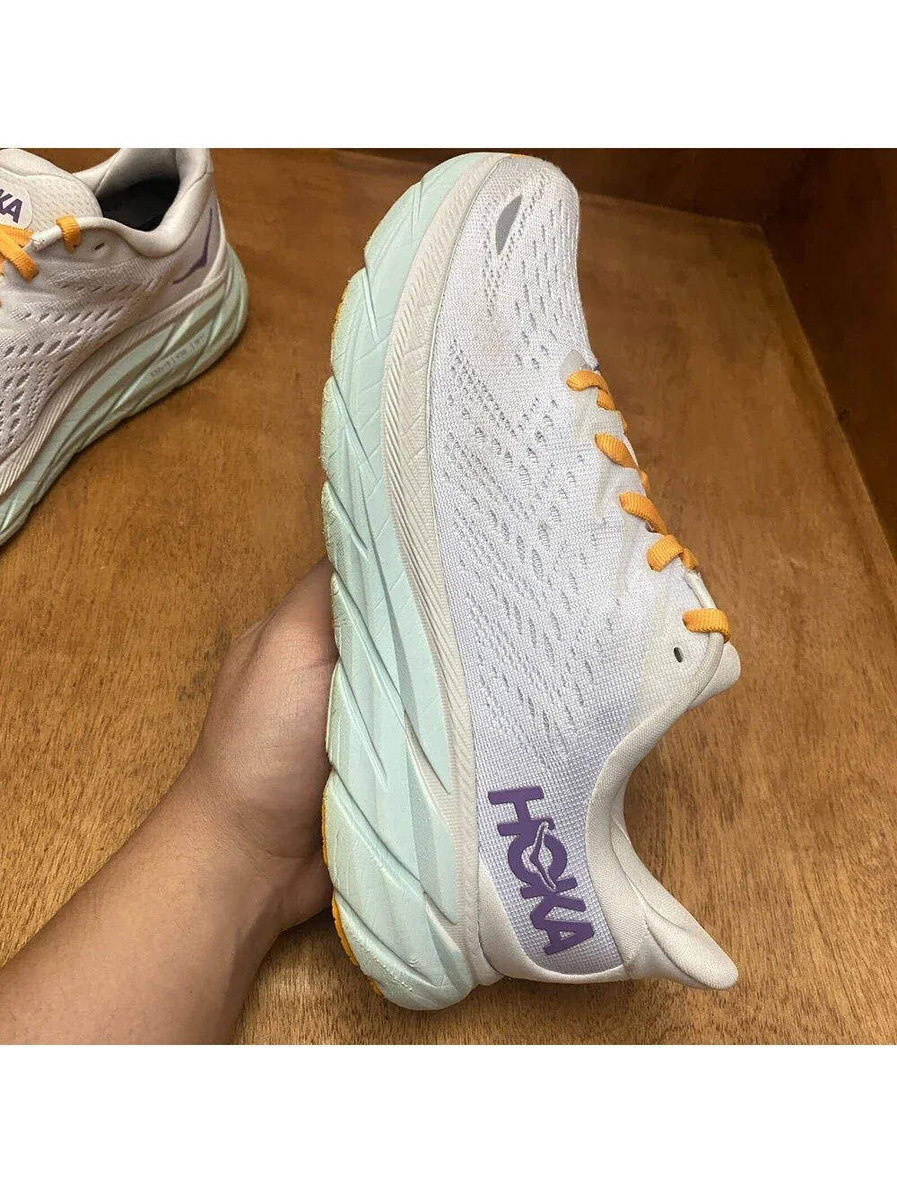 Hoka One One hoka one