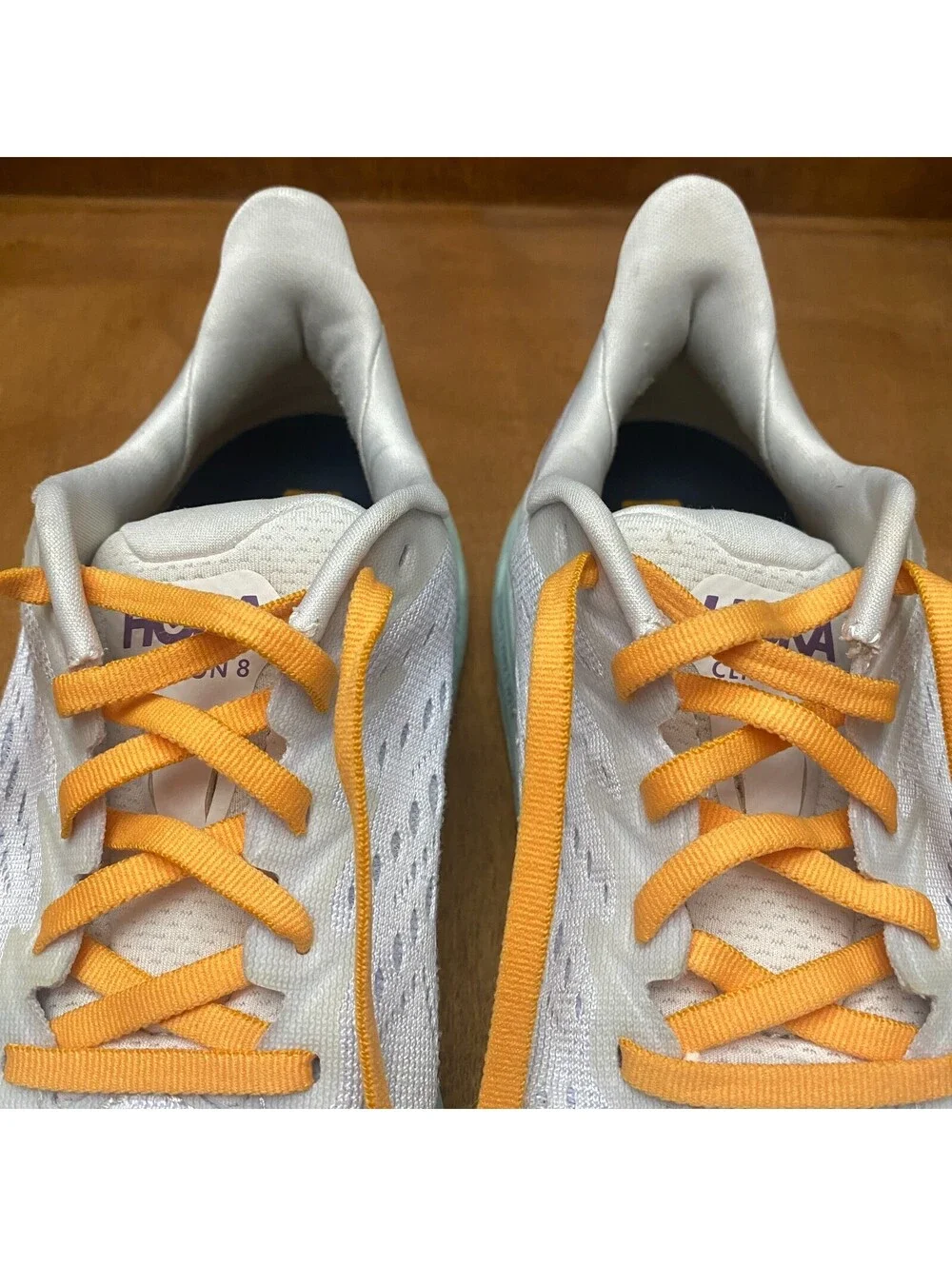 Hoka One One hoka one