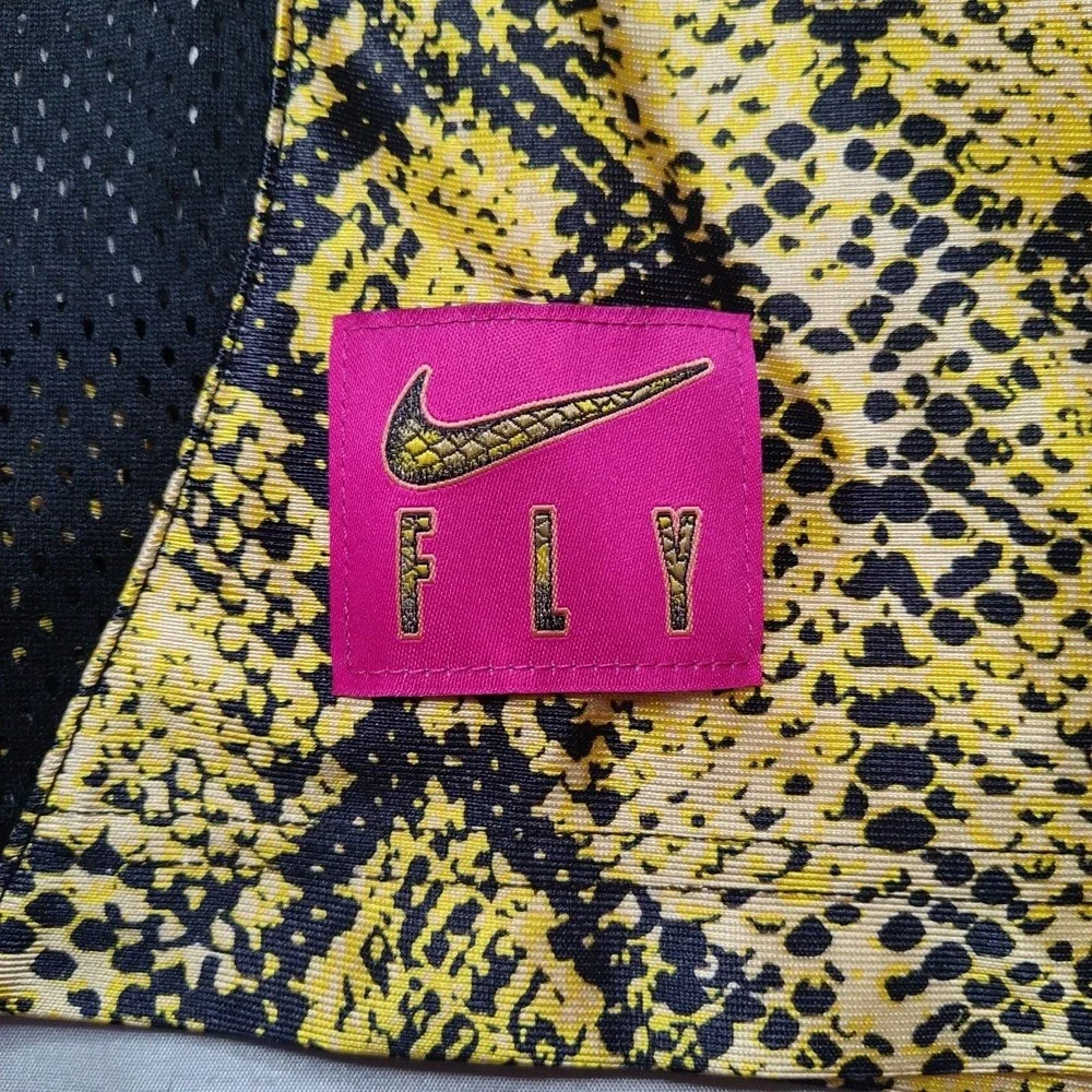 Nike different material ensure