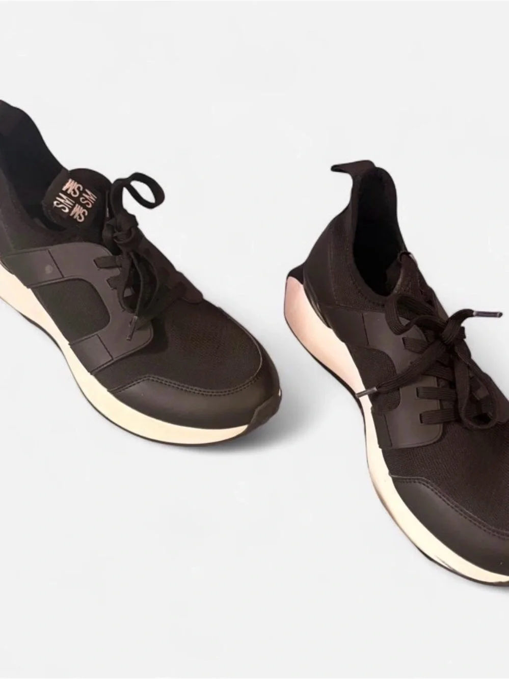 Steve Madden black white