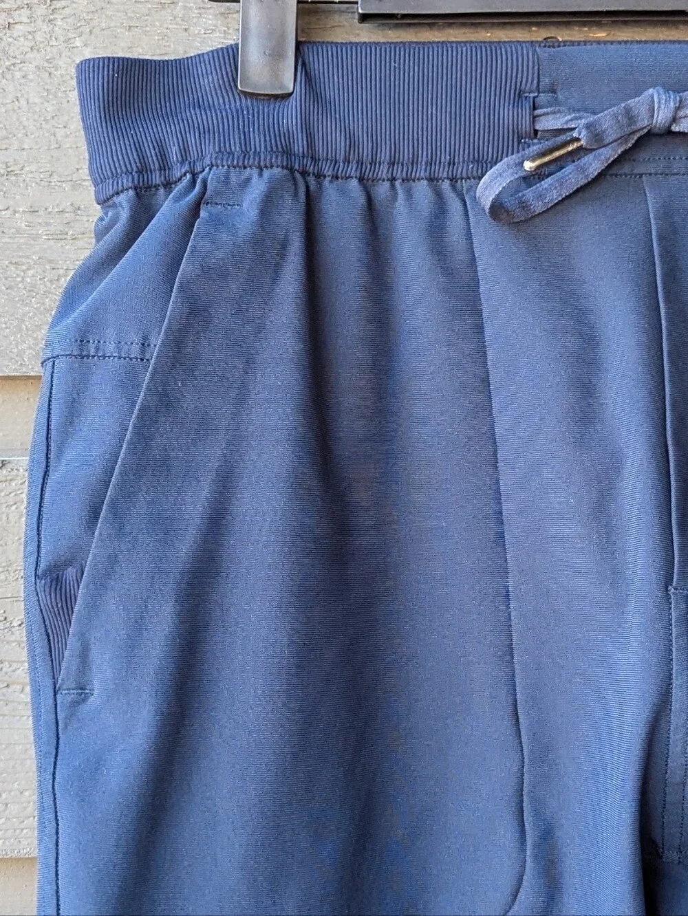 lululemon athletica great preowned