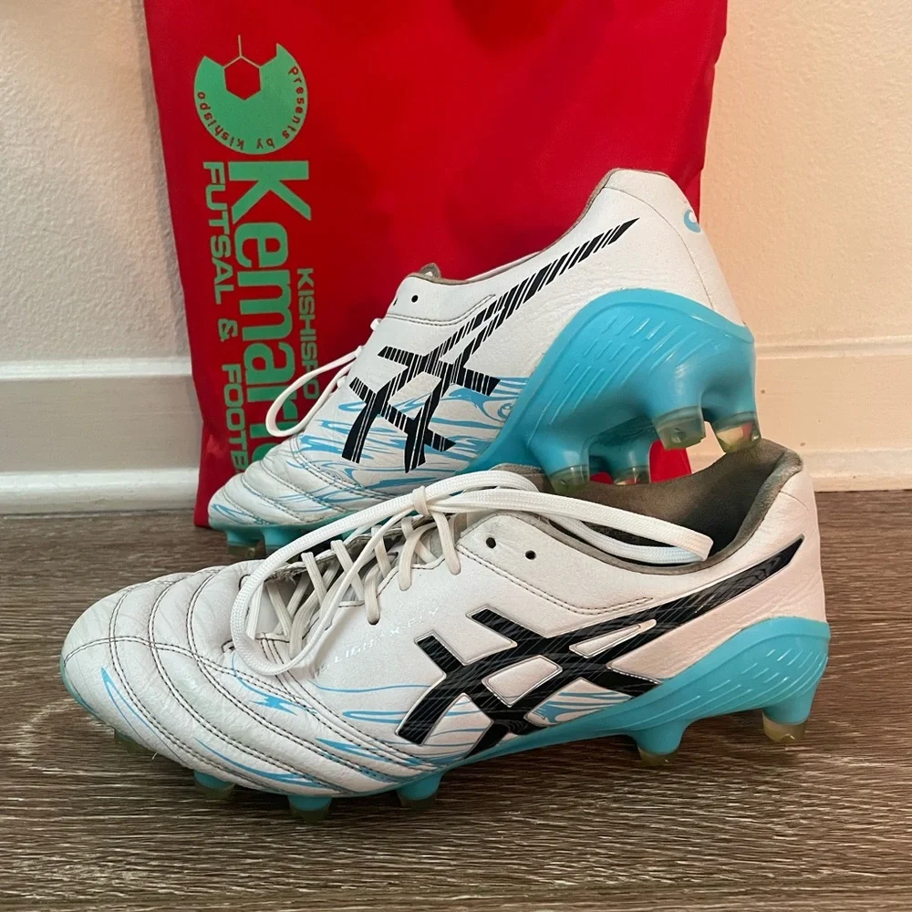 asics soccer cleats