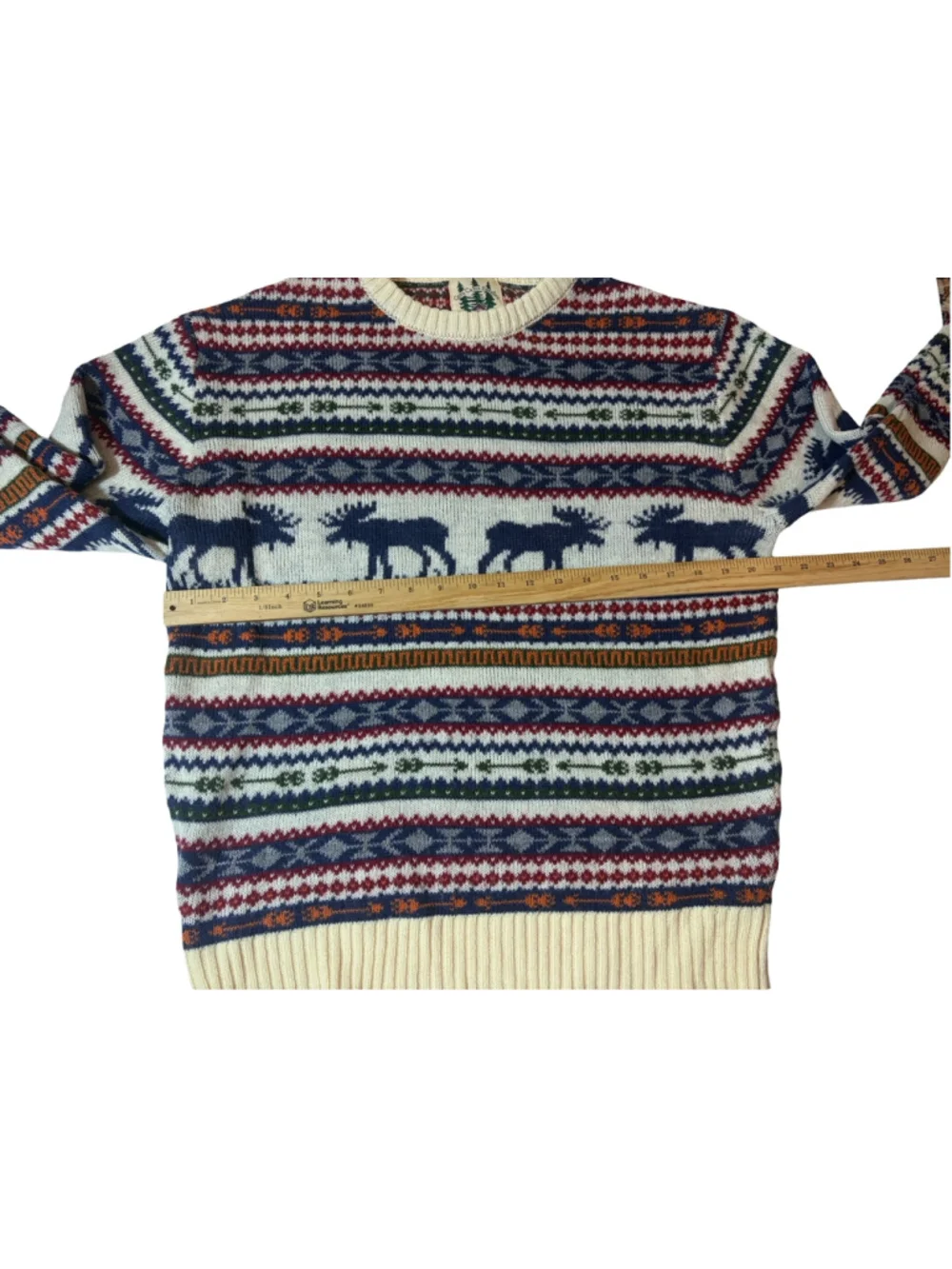 Kiel James Patrick neckline vary