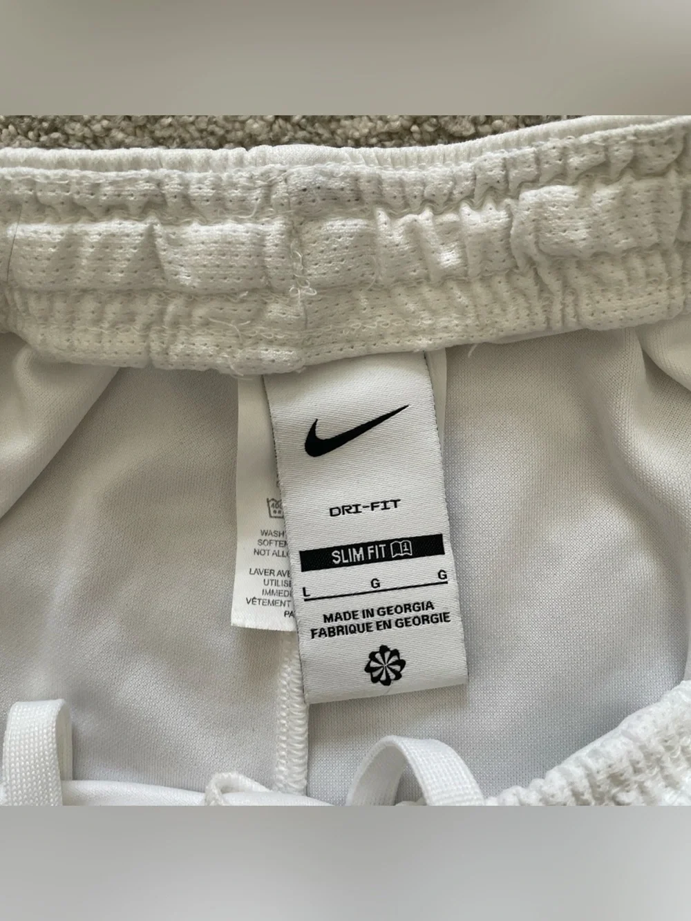 Nike Academy Dri-Fit Soccer Shorts White Black Mens Size Large Slim Fit Athletic