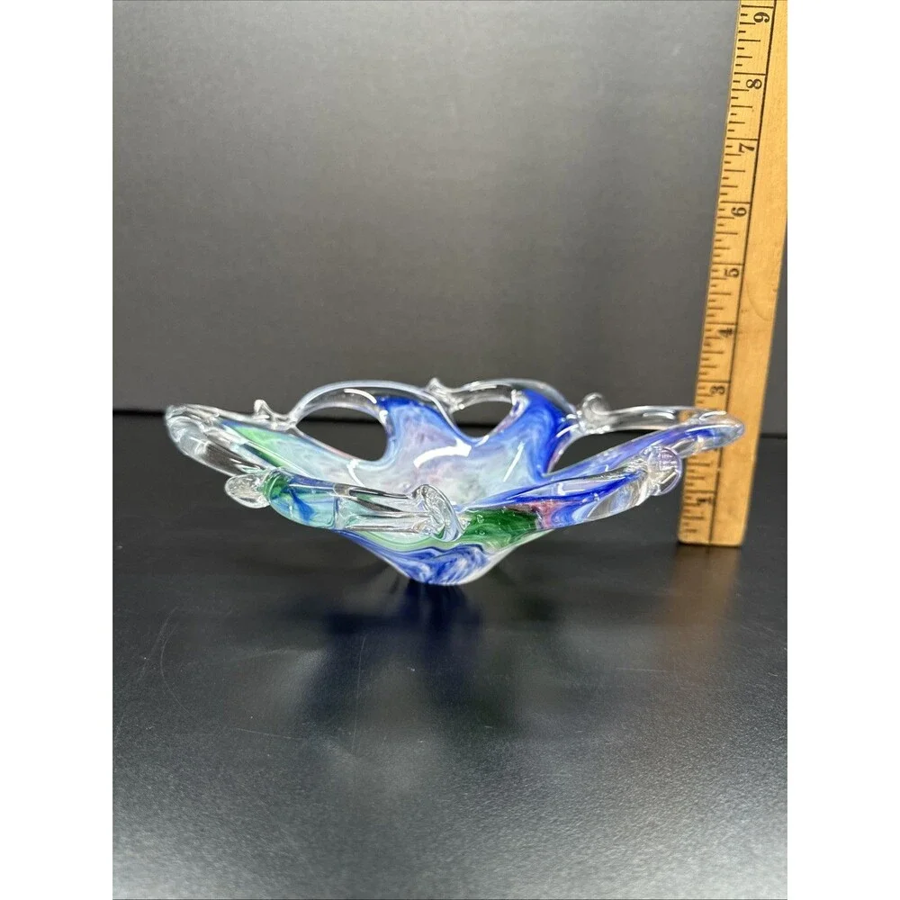 Source Unknown art glass