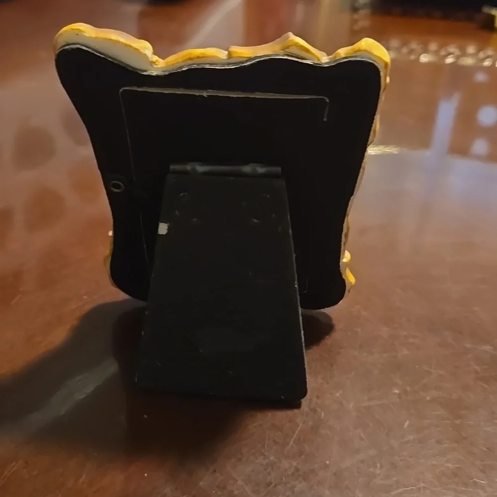 Decorative Dog Bone Frame