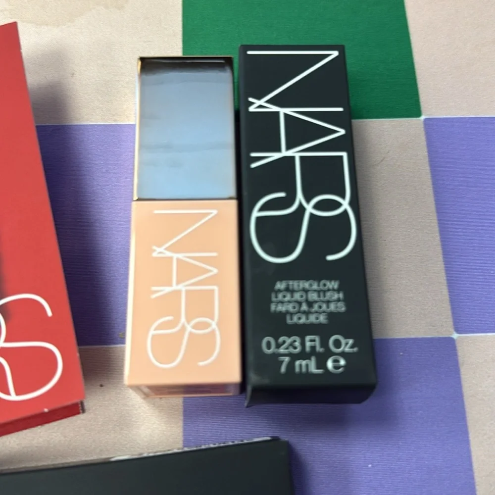 NARS three item