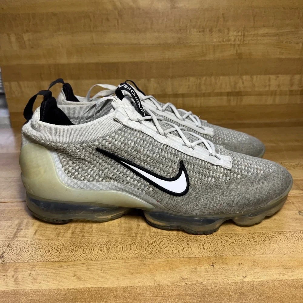 Nike Air VaporMax 2021 Grey monochrome Flyknit DH4084-100 Mens 12 Running Shoes
