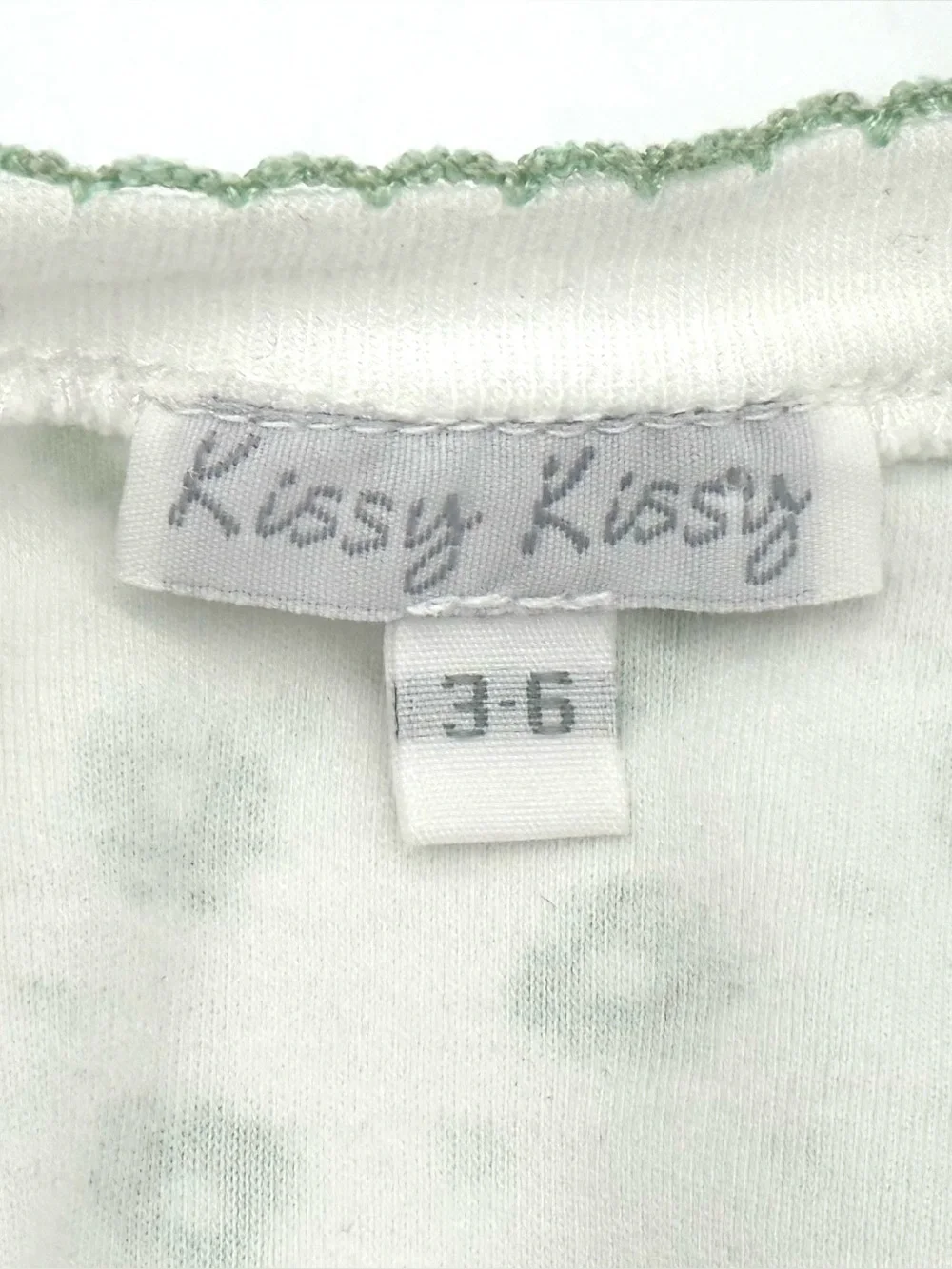 Kissy Kissy ❗️size 6m❗️