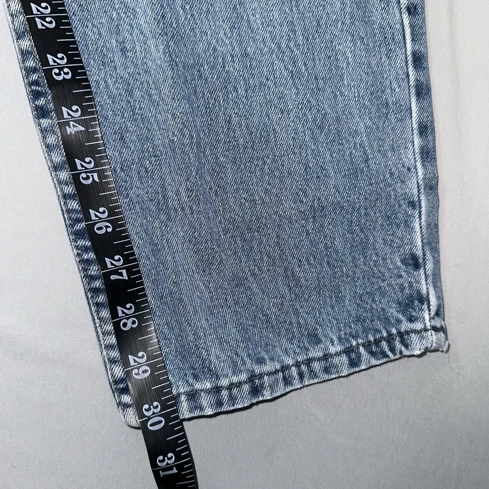 Levis measurements proper flaws