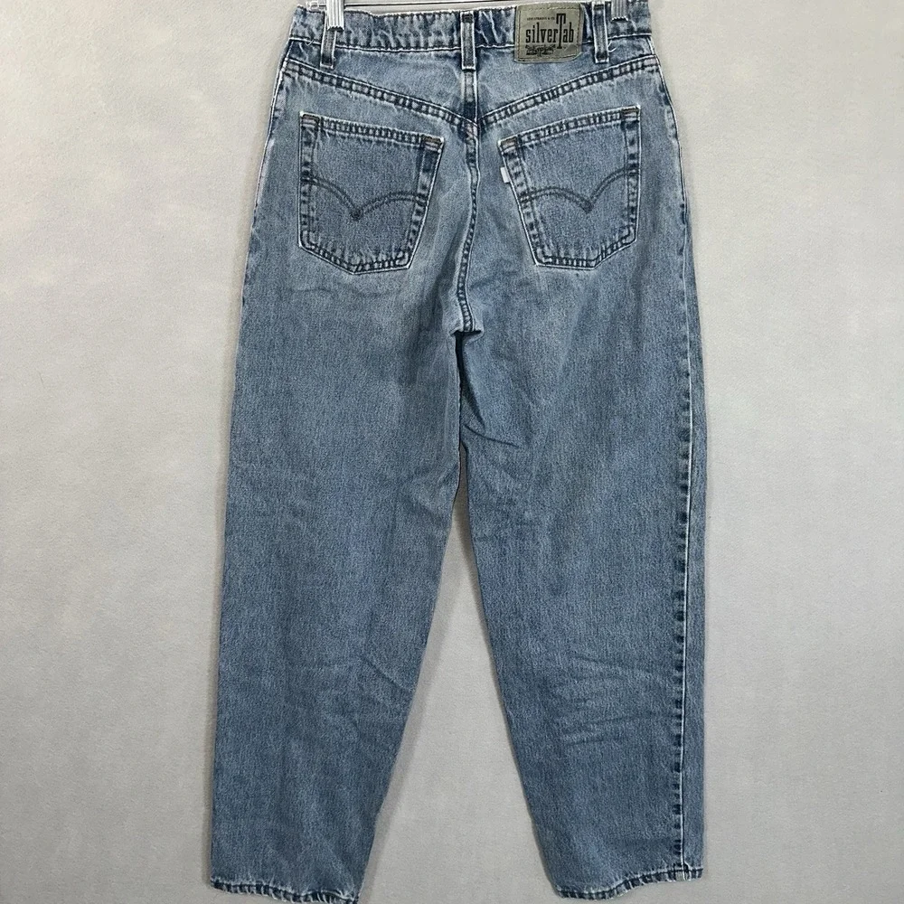 Levis case back