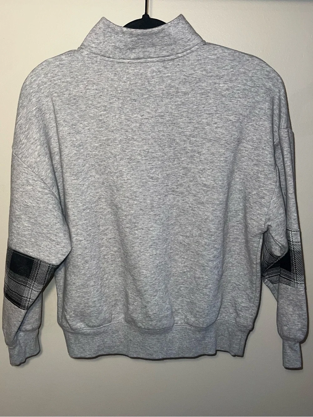 Limited Too cozy quarter