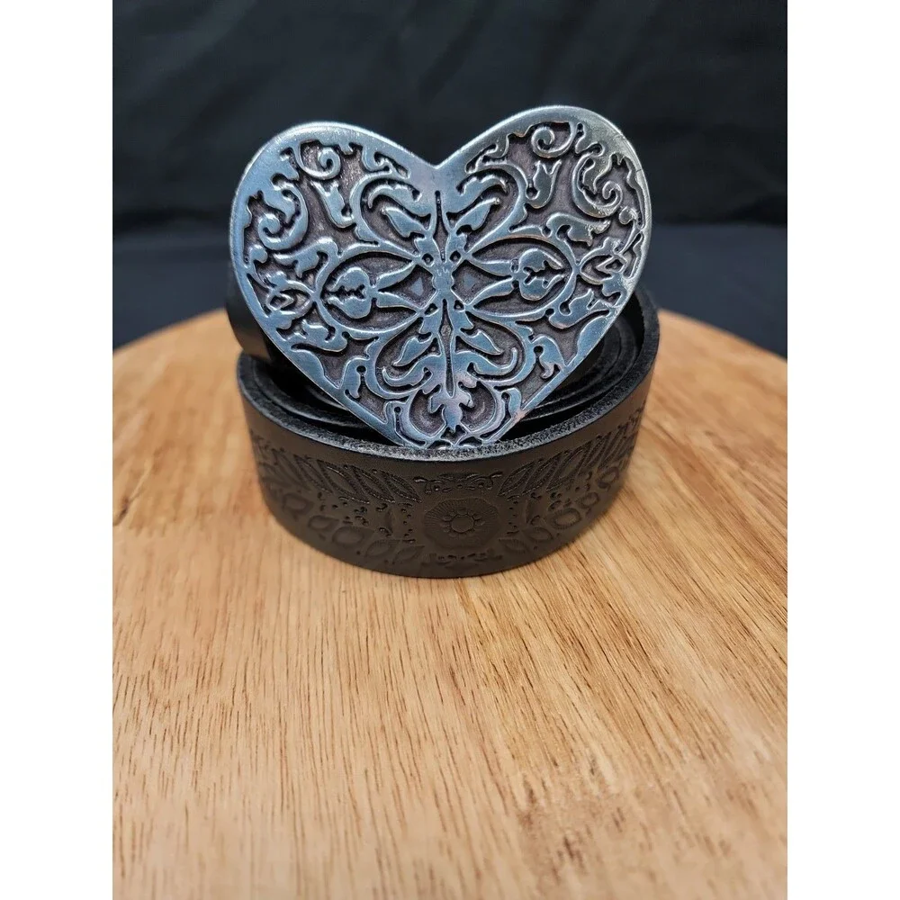 Vintage Fossil Black Leather Belt Embossed Floral W/ Heart Shaped Buckle M