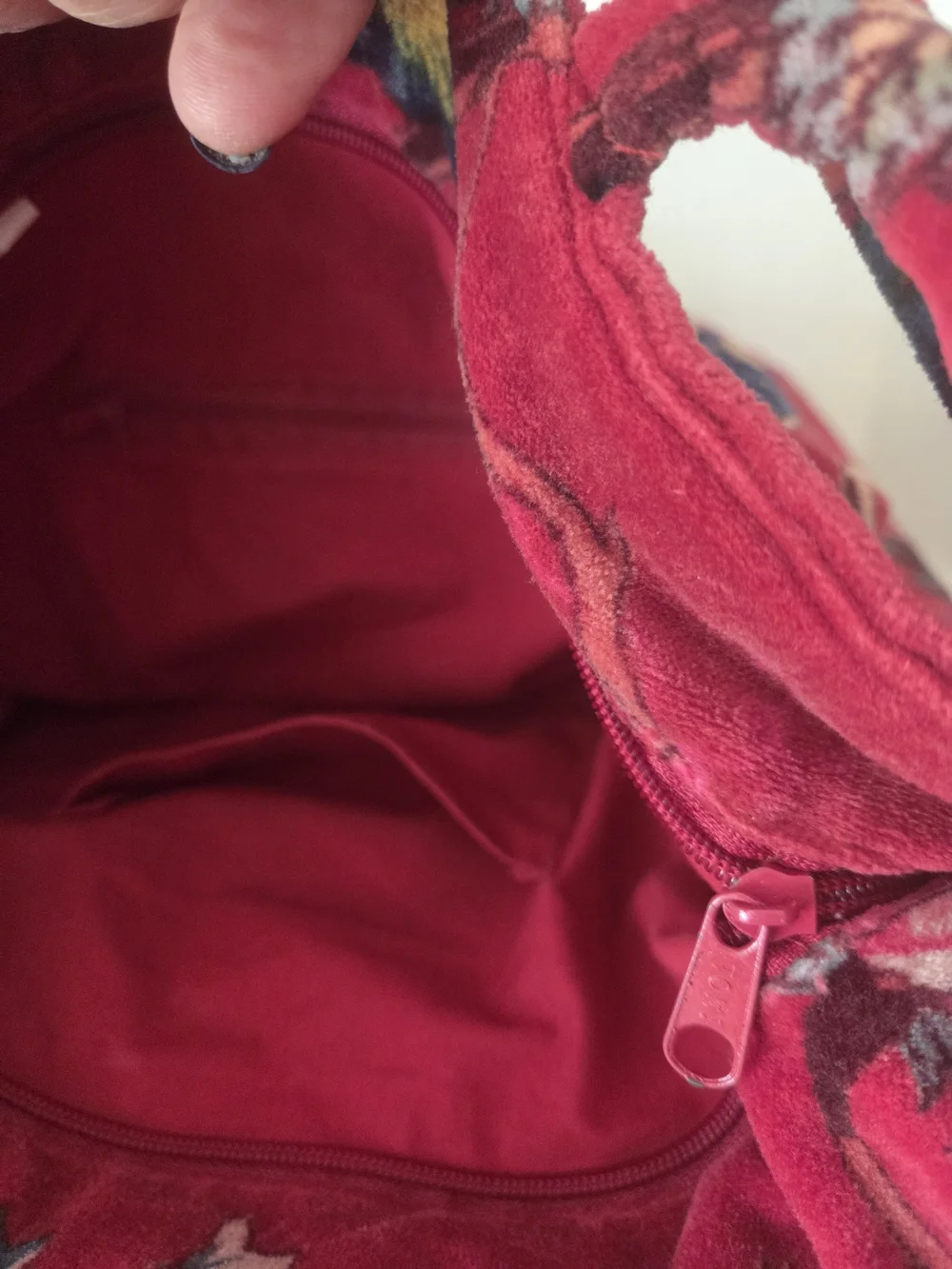 N/A vintage velour