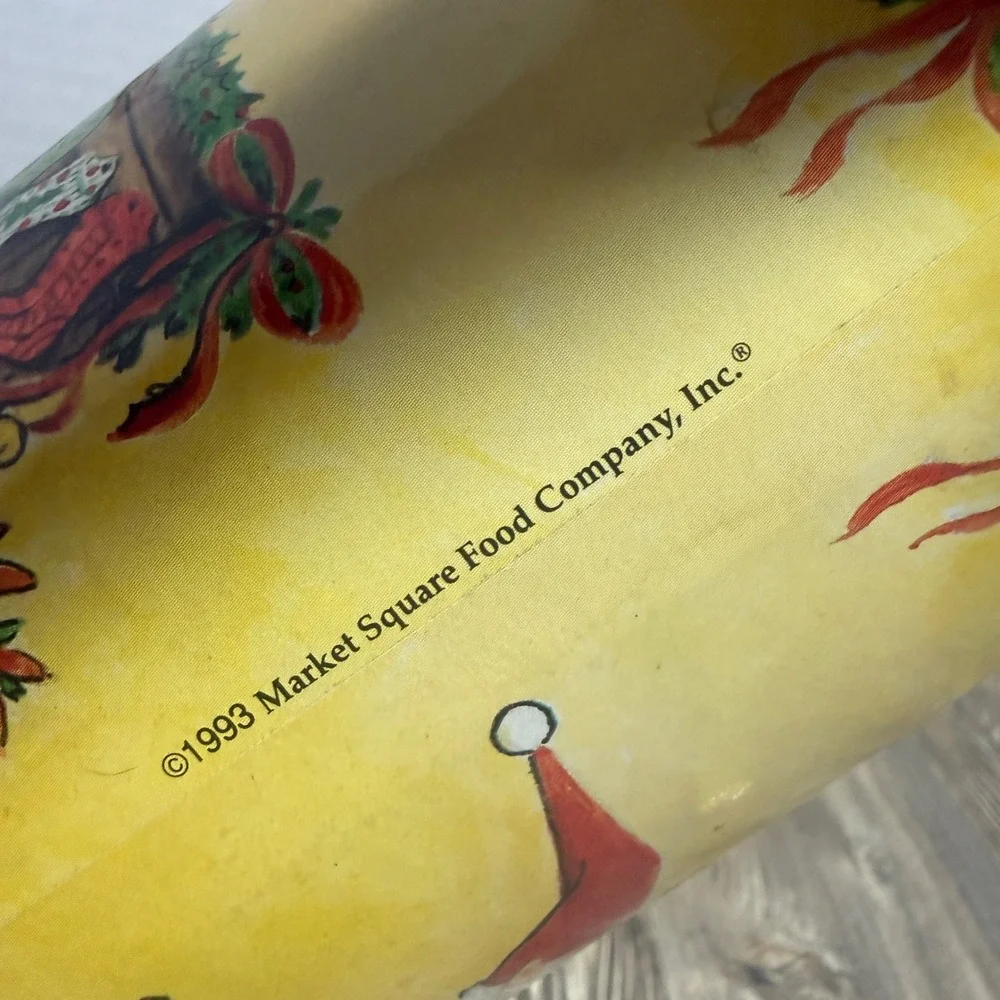 Vintage 1993 Market Square Food Co Christmas Gnomes Santa Cookie Tin 10 Inch