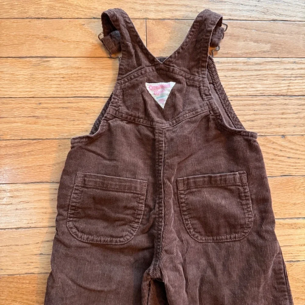 OshKosh Bgosh oshkosh bgosh