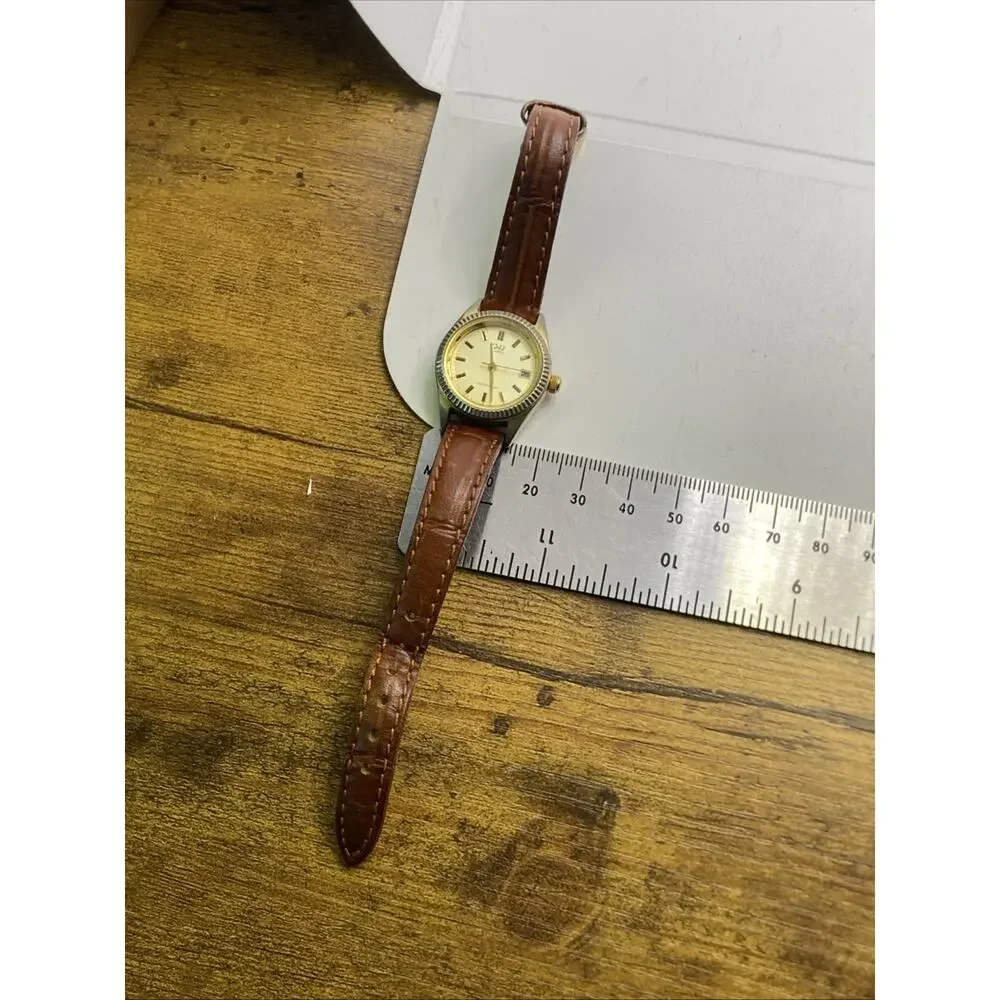 Citizen q&q womens