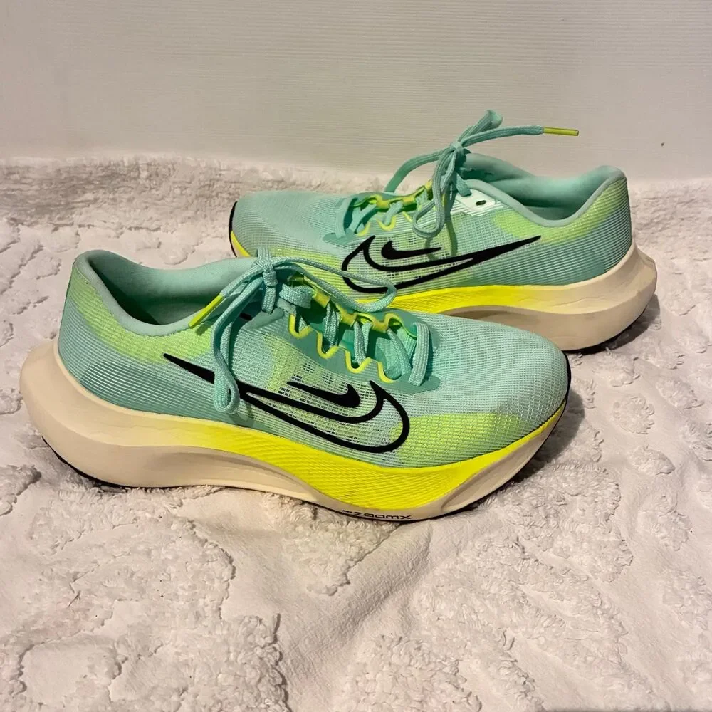 Nike run walk