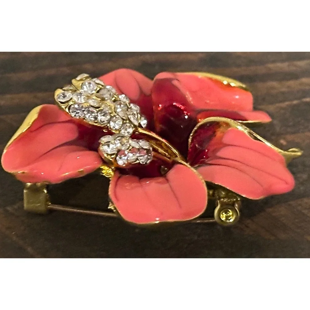 Vtg Hibiscus Flower Brooch Coral Pink Red Enamel Rhinestone Gold Tone Floral Pin