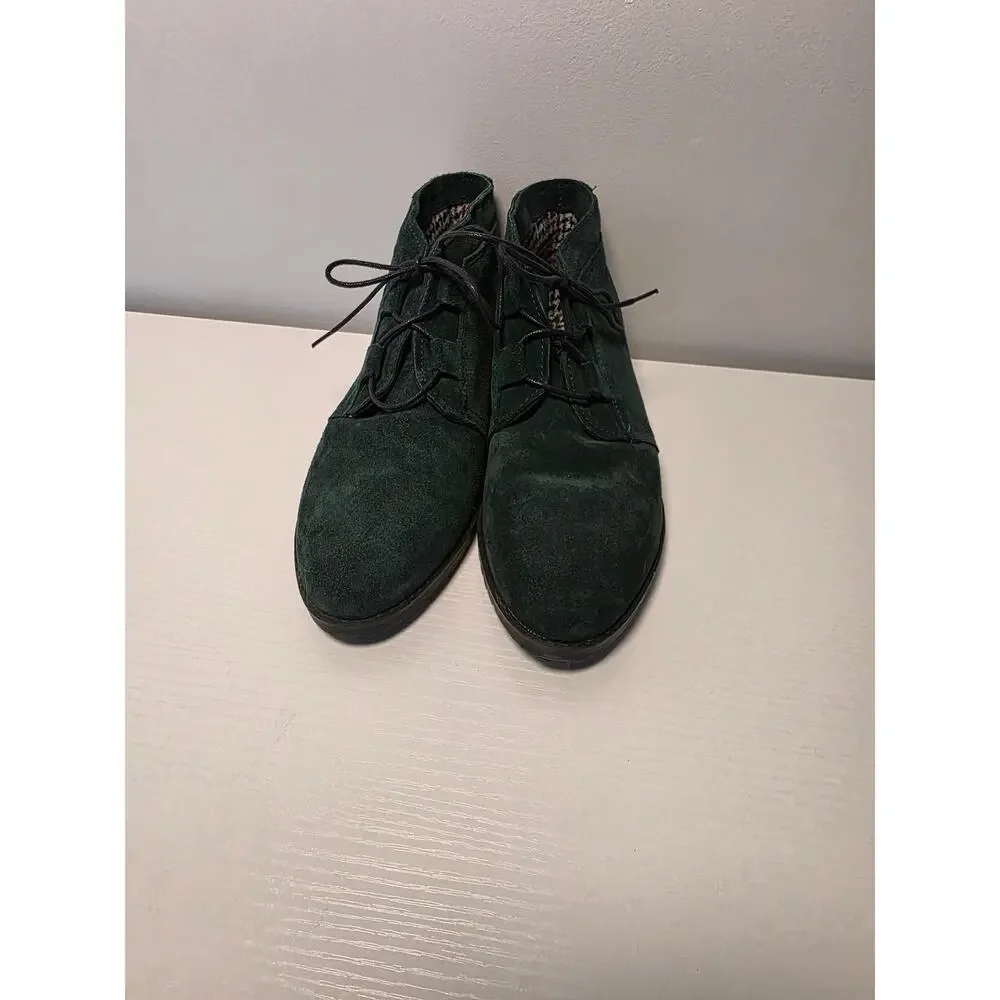 Northern Explorer Women's 8 Green Suede Chukka Boots Casual Cottagecore Outdoor
