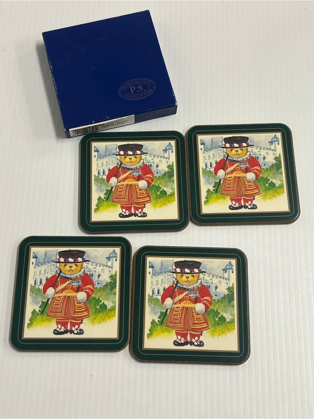 Vtg P.S. Present Solutions London Bears Beefeater Coasters made in England NIB