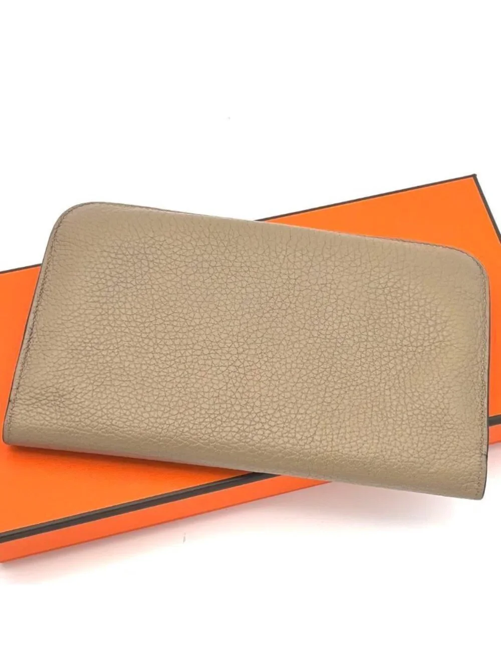 Hermes this authentic