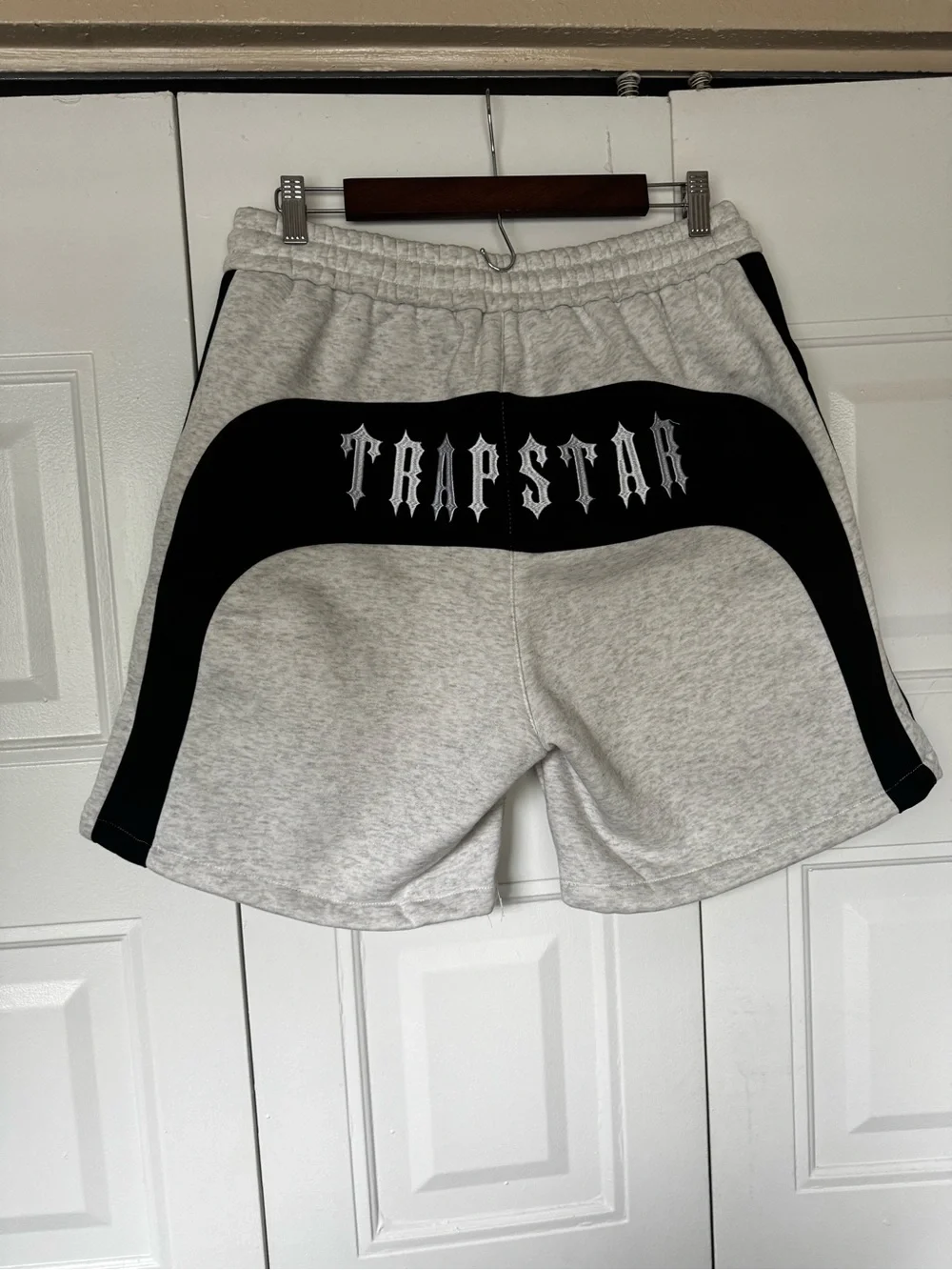 N/A comfortable men