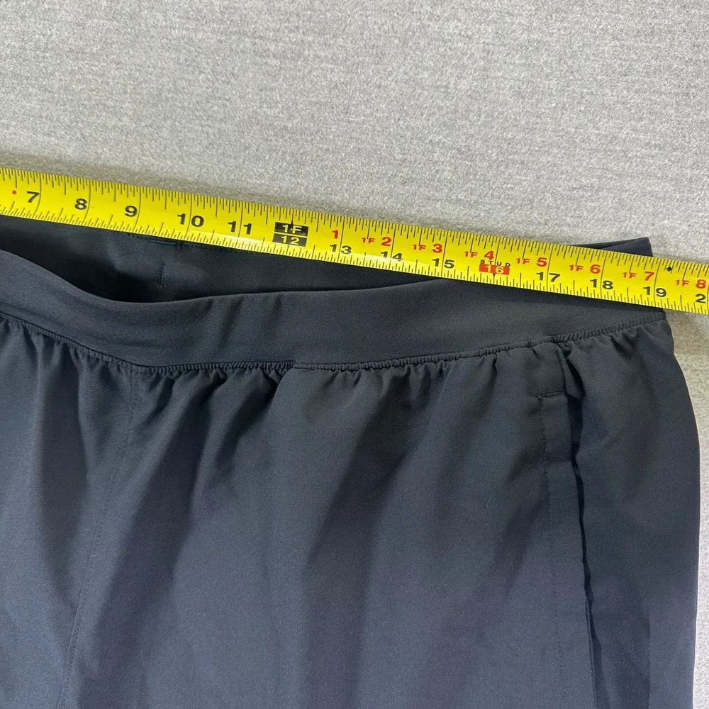 Under Armour measurements waist