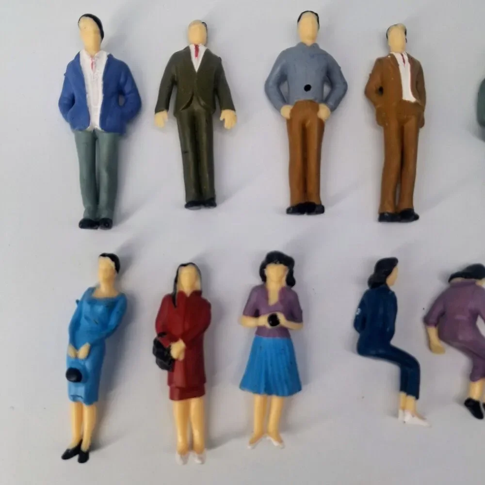 G Scale Size Figures, 13 pieces, 7 standing Adults, 4 sitting Adult, 2 Children