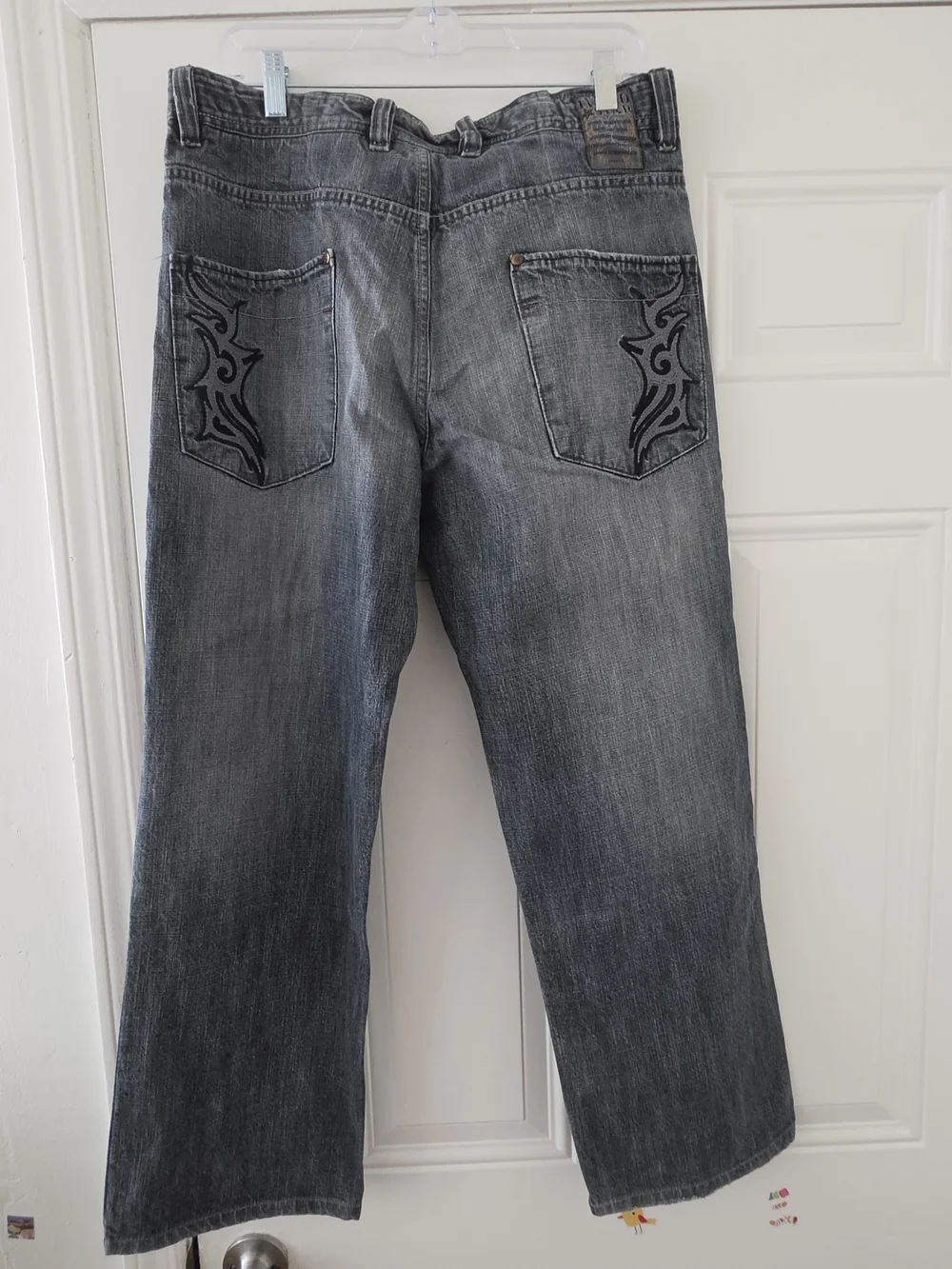 Indigo Men's Washed Gray Straight Jeans