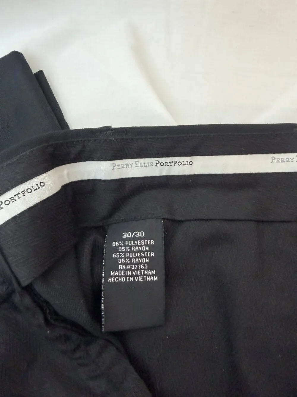 Perry Ellis excellent conditon
