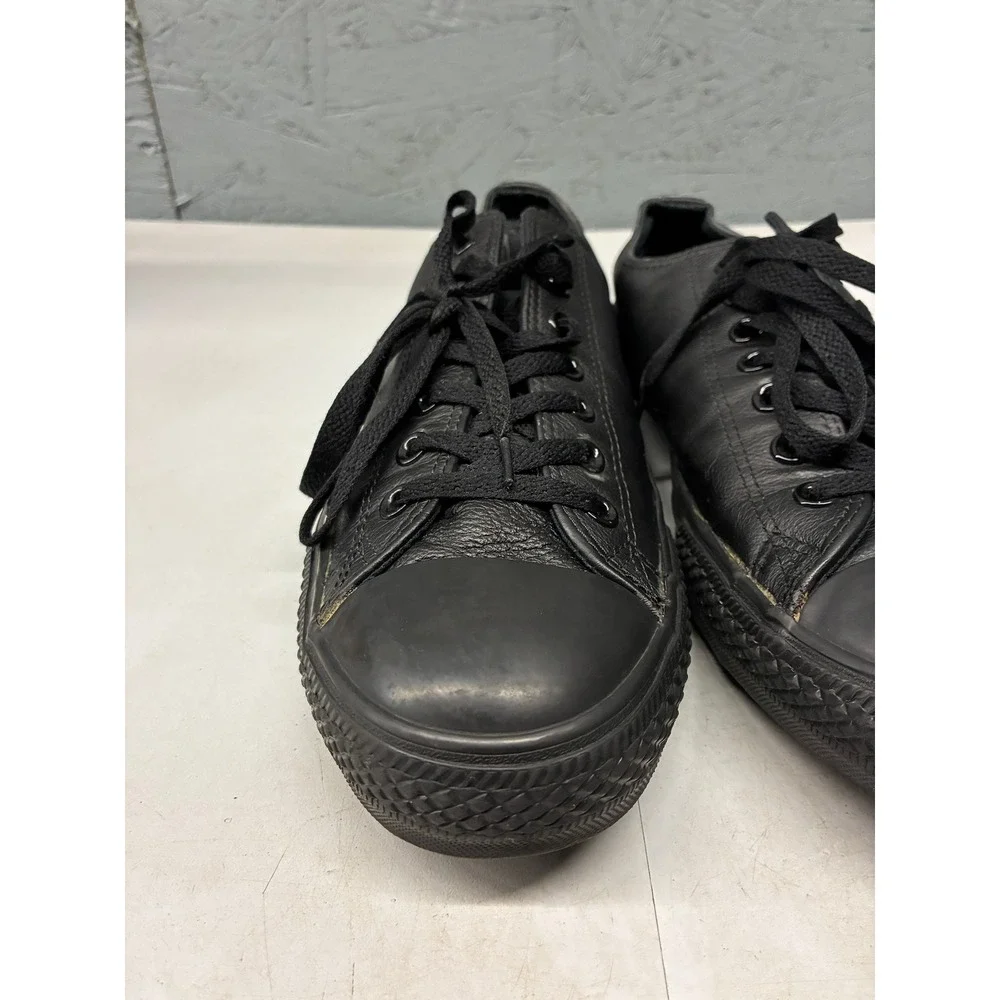 Converse reasonable see photos
