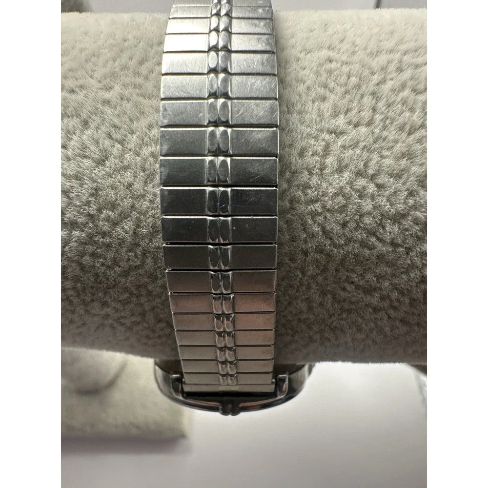 Carriage By Timex Indiglo Ladies Watch‎ New Battery 26MM 6