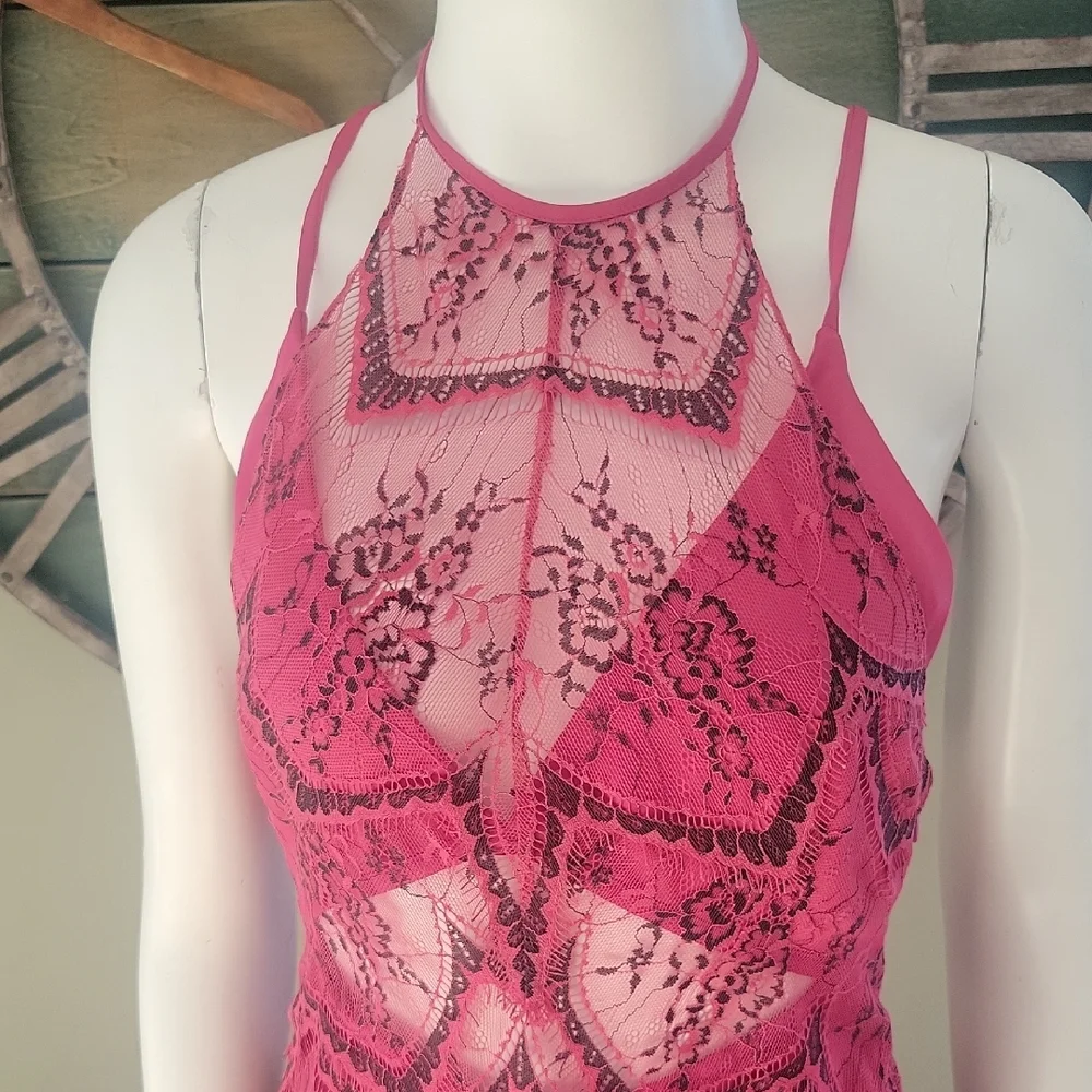 Free People chic pink
