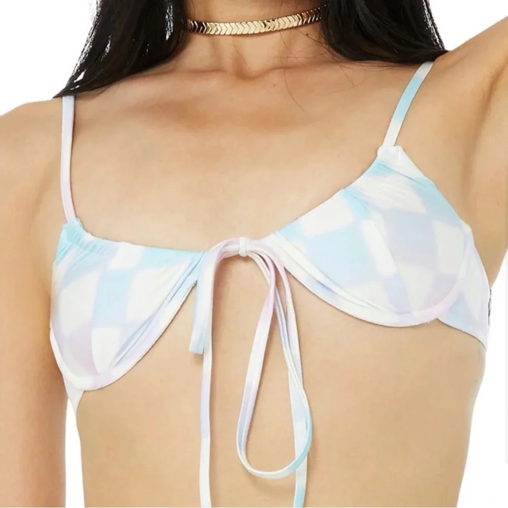 Frankies Bikinis nwt frankie’s